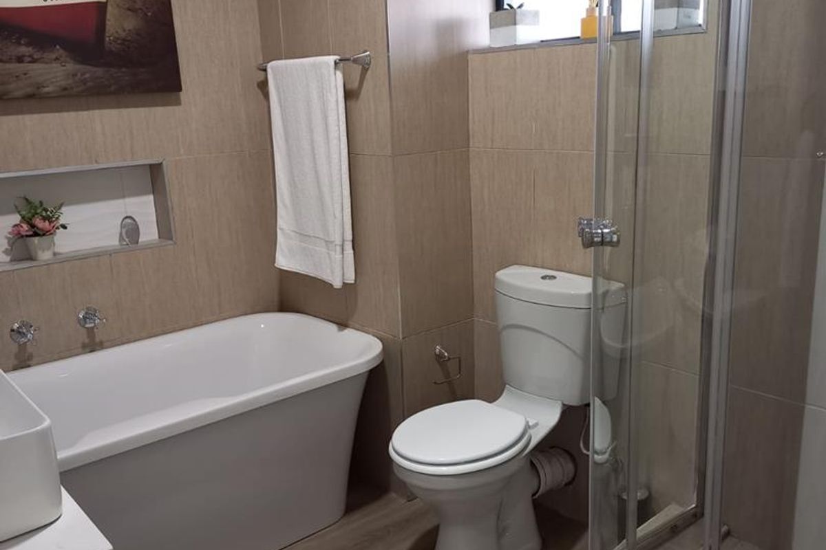 Wildlife meets everyday living - Photo 5