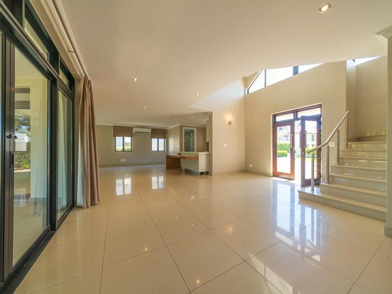 Golf-Front Luxury Living on the 10th Fairway | Pearl Valley Golf Estate - Photo 4