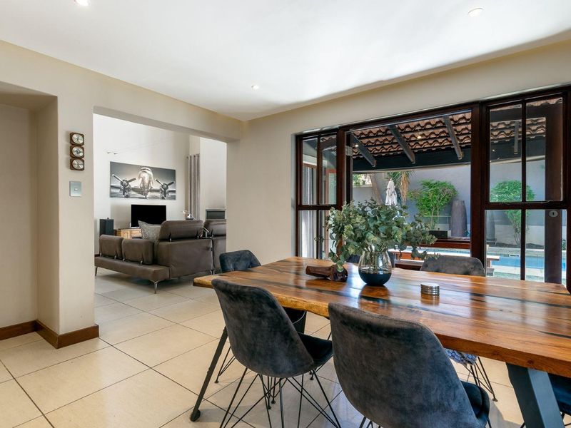 3 Bedroom House for Sale in Dainfern - Photo 5
