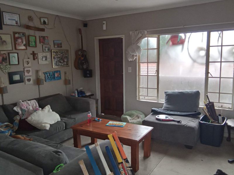 Ideal for Investors or Newlyweds - Photo 3