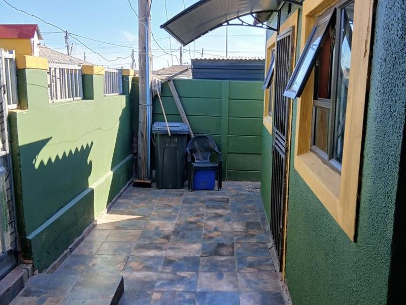 Stunning Property for Sale in Khayelitsha - R600,000 - Photo 10