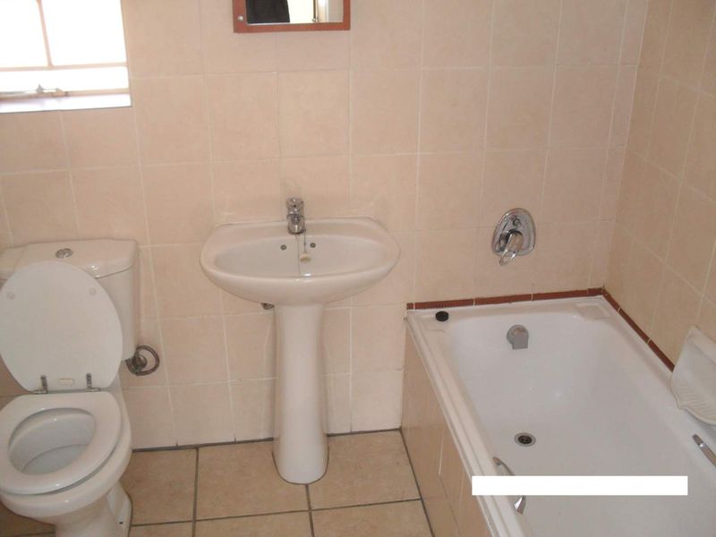 1 BEDROOM FLAT TO RENT IN MOUNTAIN VIEW - Photo 9