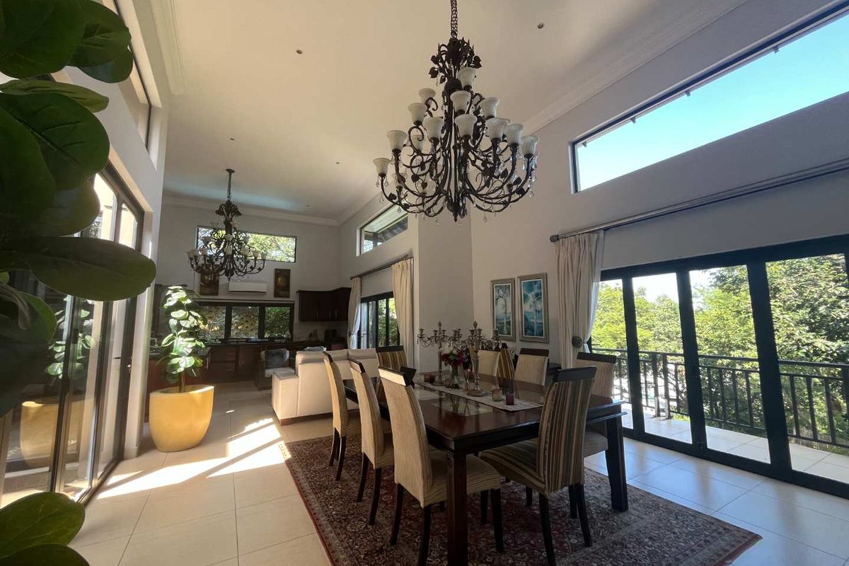 Luxury Living in Simbithi Eco Estate offers an investors - Photo 2