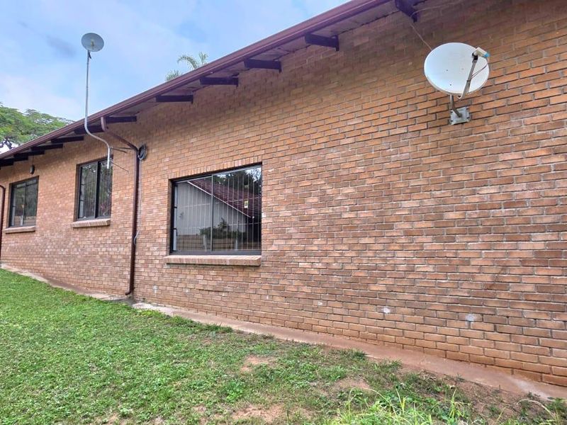Space. Comfort. Location. This one has it all. Homes in this pocket move fast — don’t miss out - Photo 2