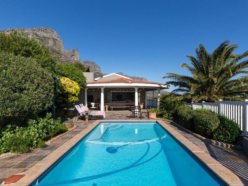 Gorgeous Villa with Unobstructed Mountain and Sea Views - Photo 2