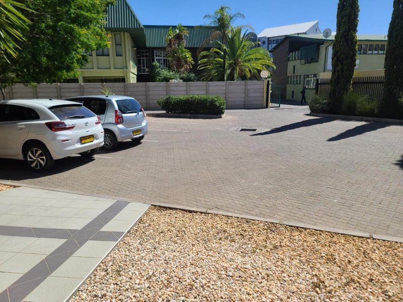 WELL LOCATED OFFICE/WAREHOUSE FOR SALE - Photo 6