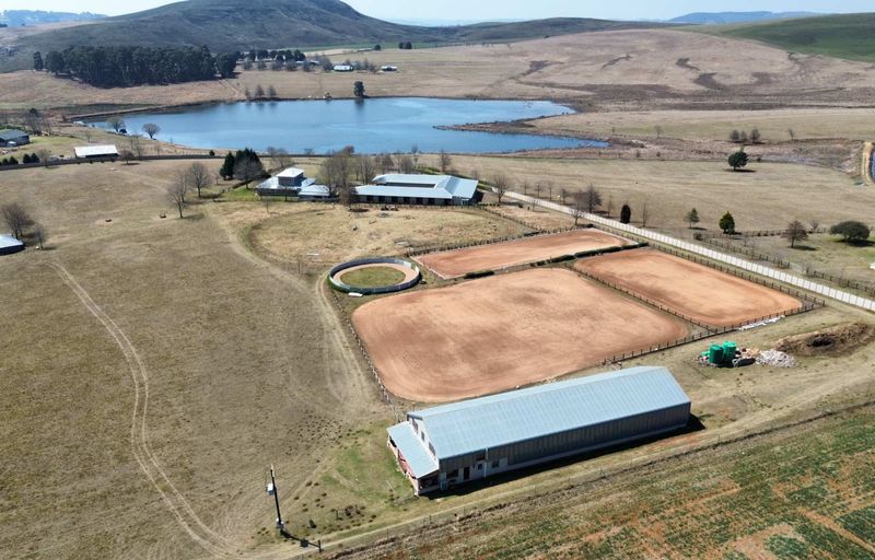 Equestrian Lifestyle Farm in Nottingham Road