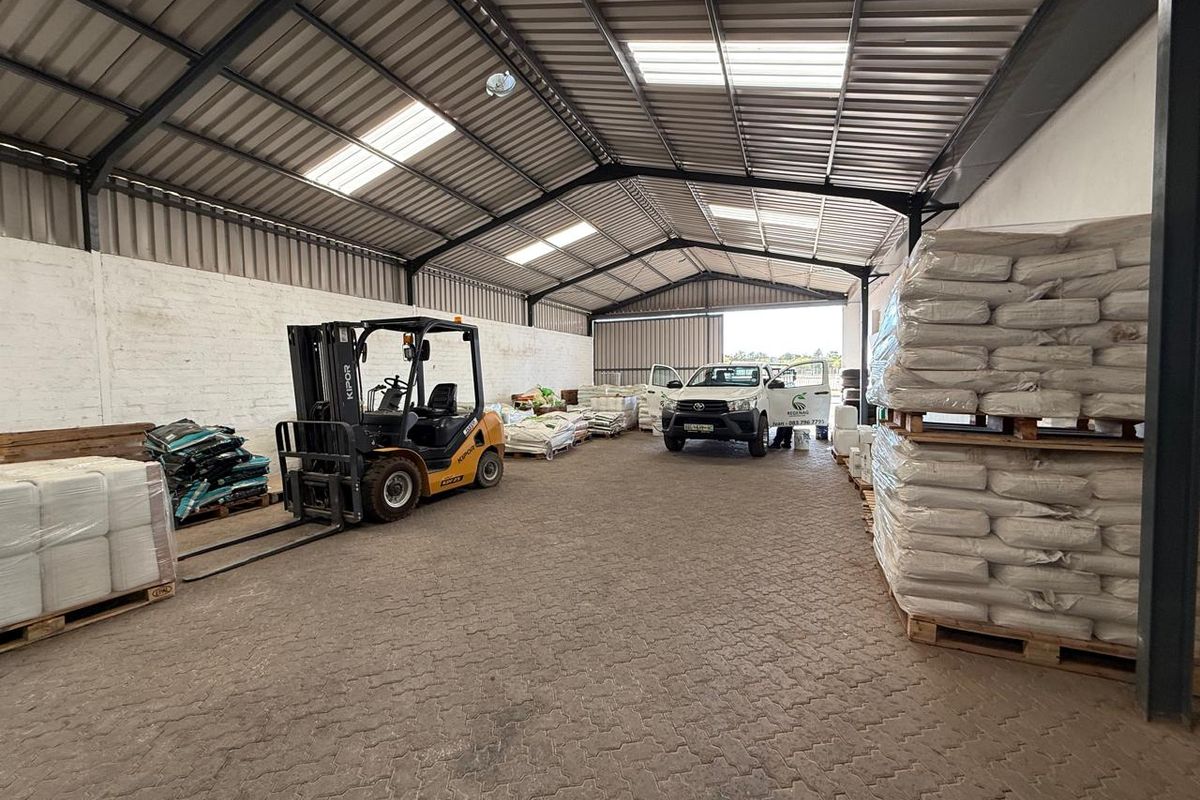 Immaculate Commercial Property with Endless Potential – Keimoes - Photo 5