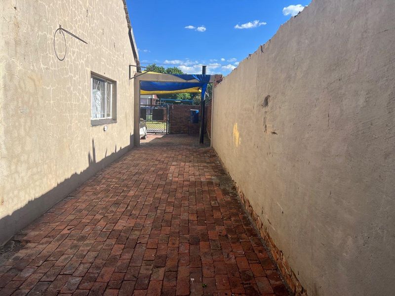 Your perfect rental awaits. - Photo 6