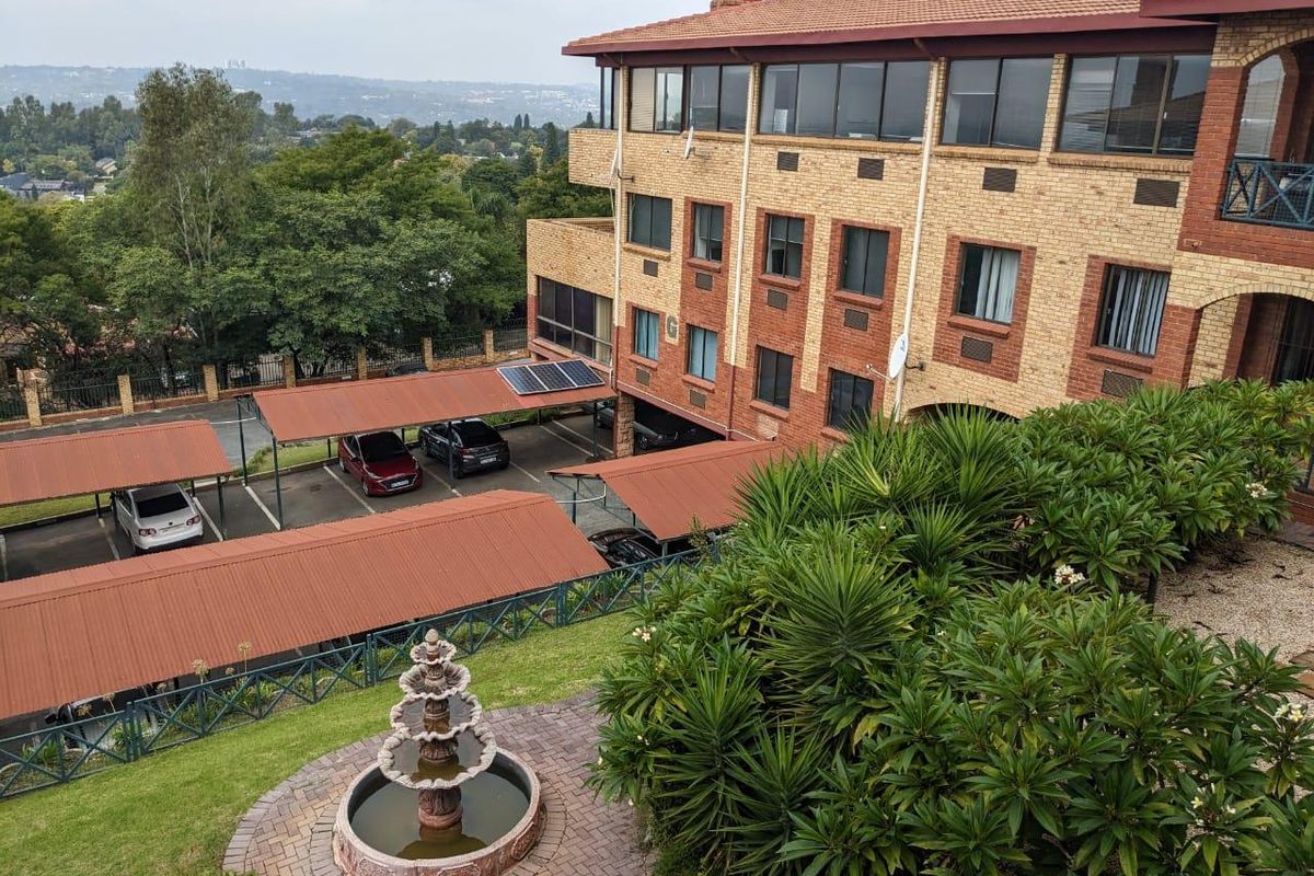 Prime 113sqm Office with Ample Parking in a Secure Complex in Kensington B, Randburg - Photo 3