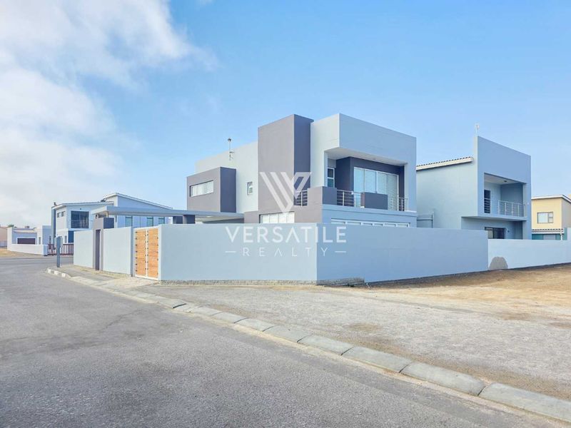 House to Let - Photo 2