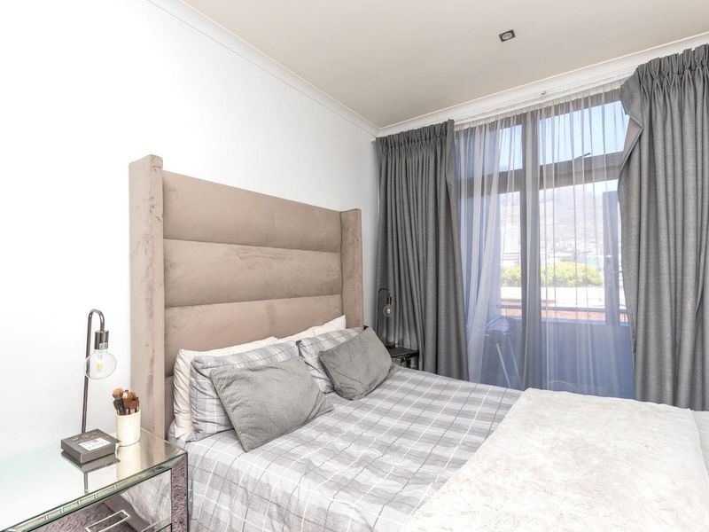 One Bedroom Air BnB Friendly. - Photo 10