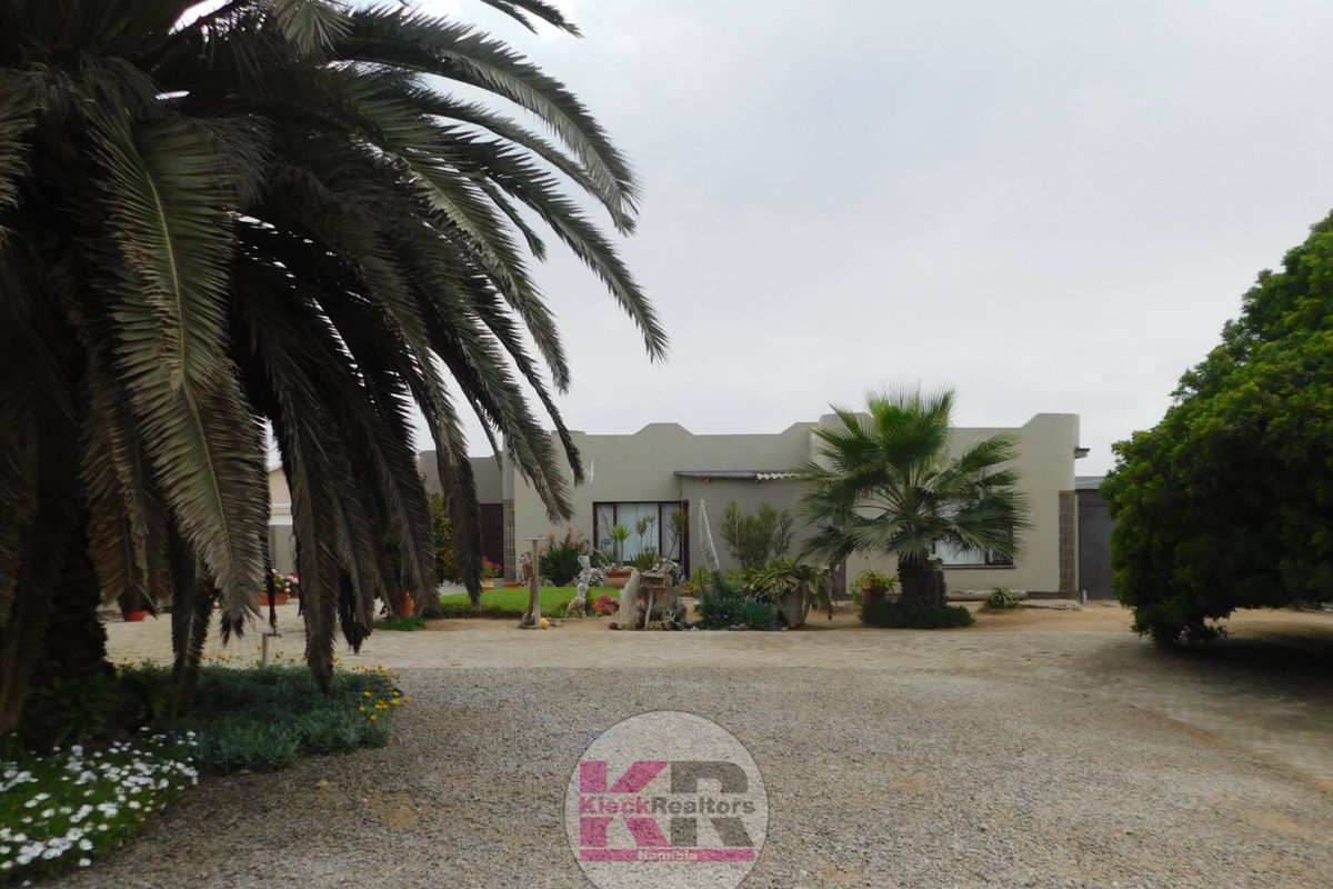 🏡 Spacious 3-Bedroom Family Home Henties Bay - Photo 2