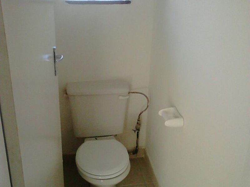 Modern Apartment for Rent - Photo 10