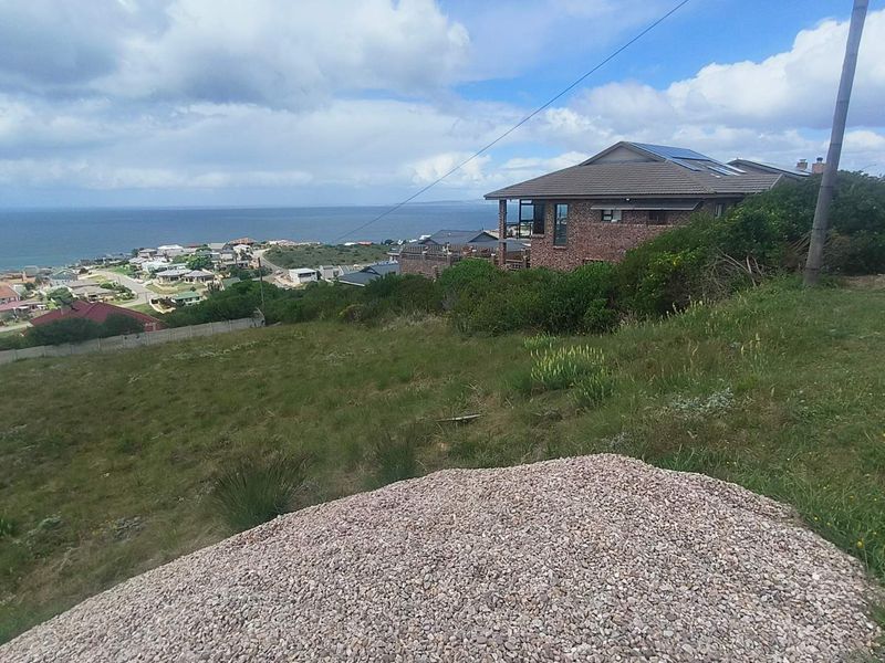 Prime 869m2 Vacant Land in Dana Bay - Photo 3