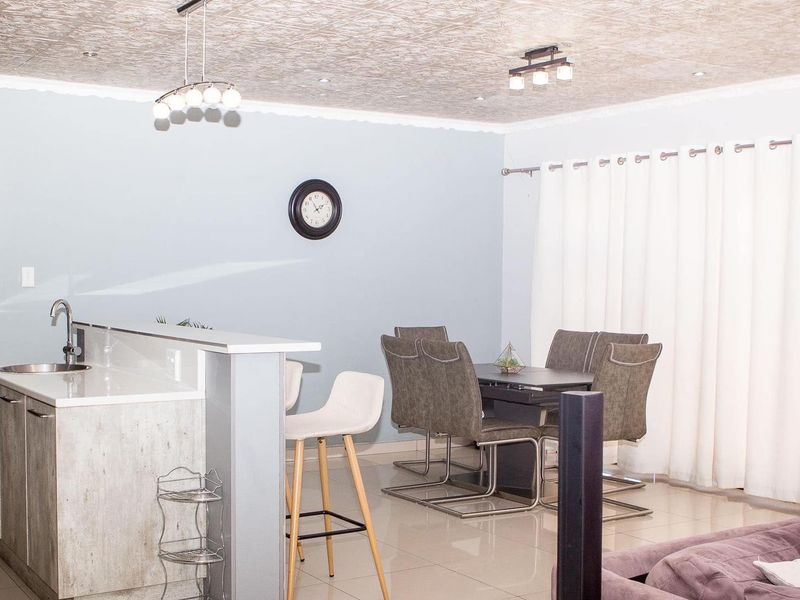 Omeya 4-Bedroom House FOR Sale! - Photo 2