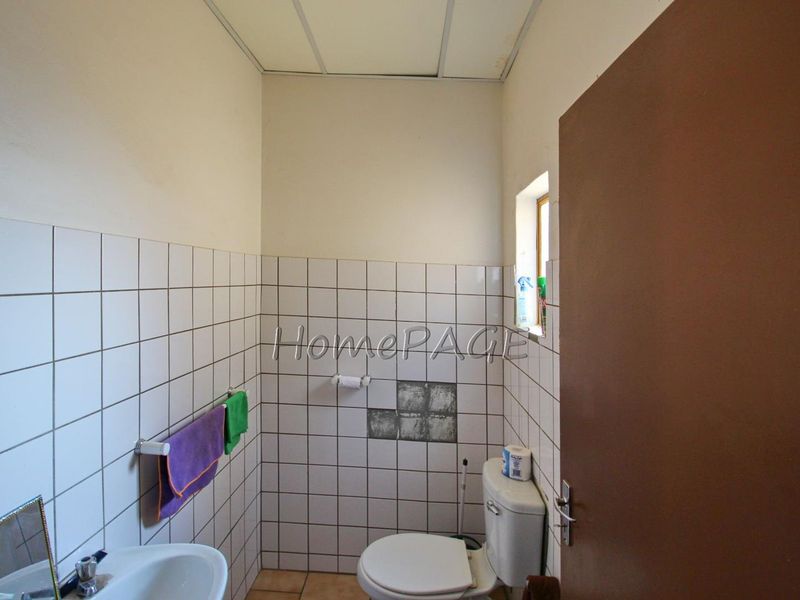 Otjiwarongo:  Industrial Property for Sale - Photo 9