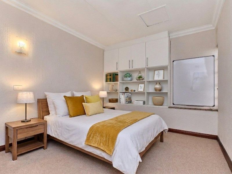 Your Ideal Home- Private Garden and Top Facilities - Photo 9