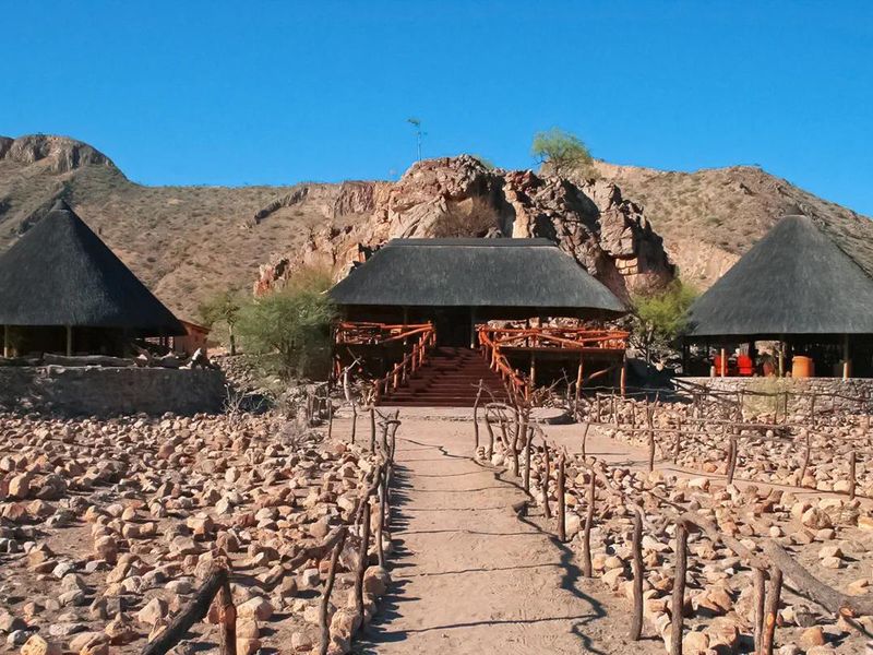 Invest in Paradise: Luxury Lodge with Adventure & Serenity - Photo 2