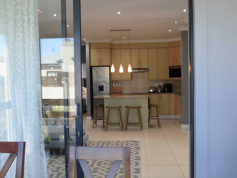2 Bedroom Apartment To Rent In Big Bay - Photo 6