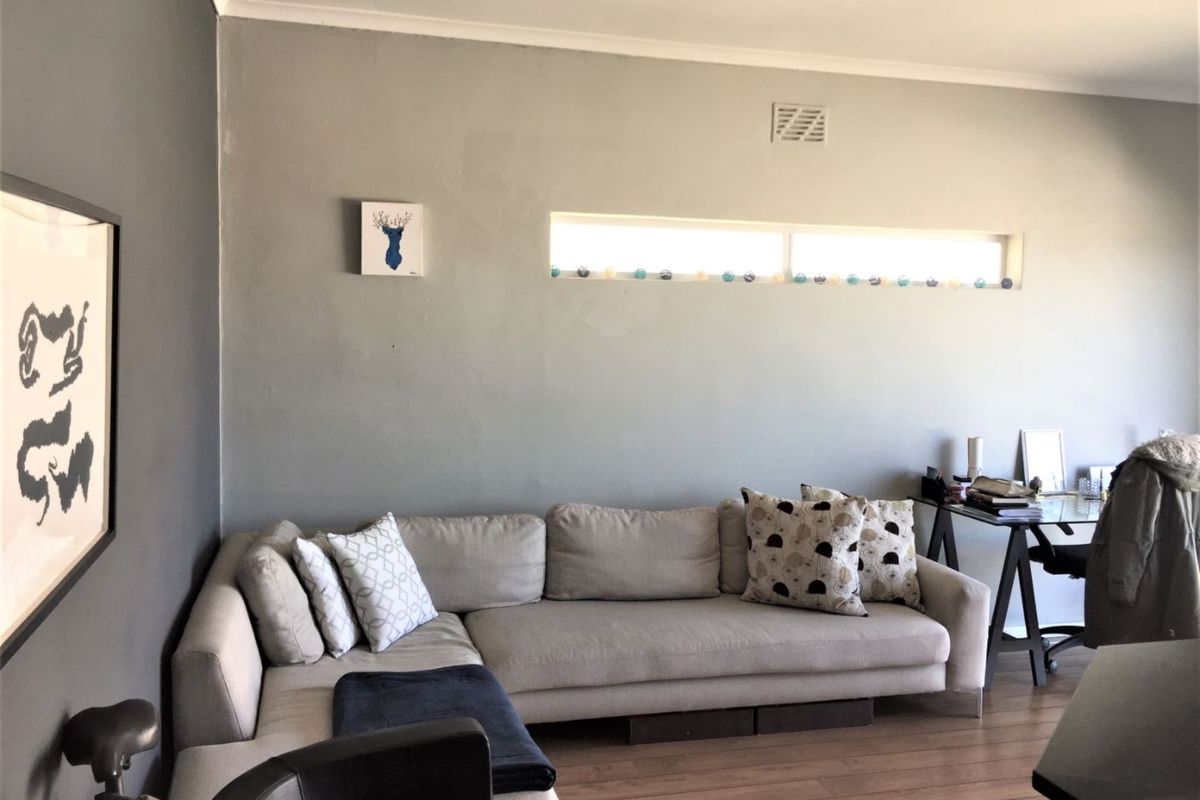 AIRBNB APARTMENT IN SEA POINT - Photo 2