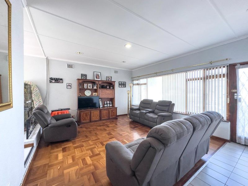 4 Bedroom house for sale in Clamhall - Photo 3