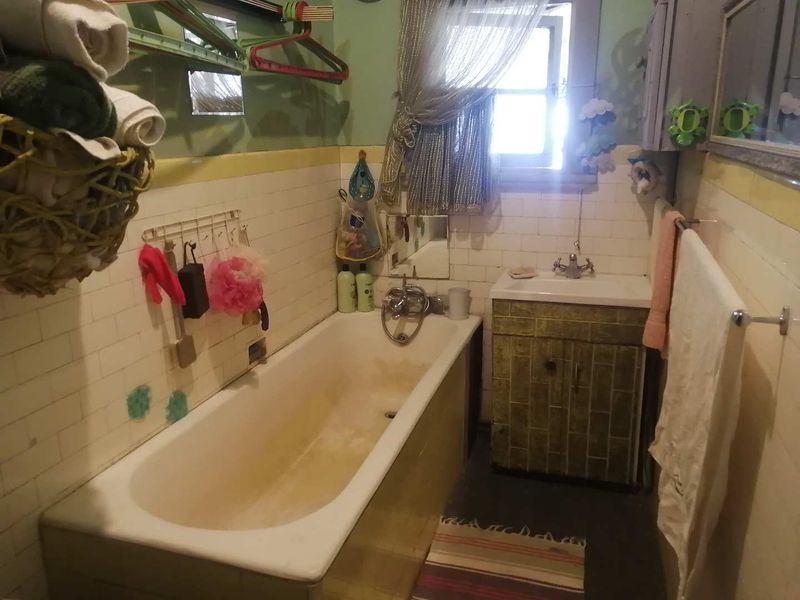 Old Beauty close to The Glen Shopping Centre & Comaro Crossing! - Photo 10