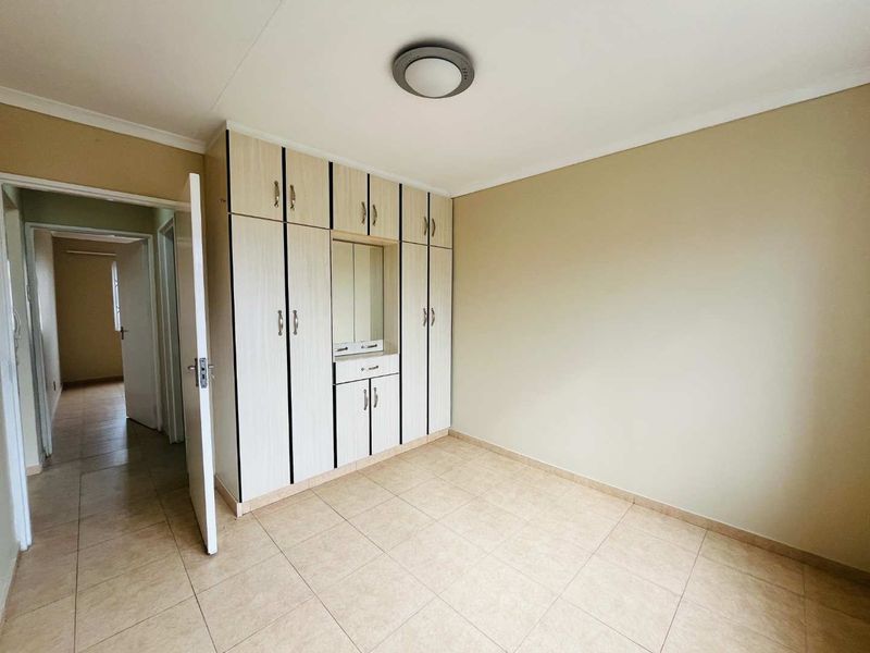 Hendra - 2-Bedroom Apartment for Rent | Prime North Beach Location - Photo 5