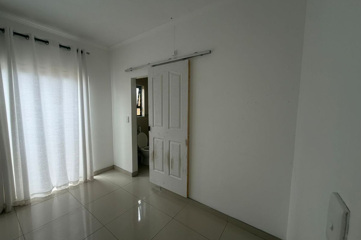 🏡 FREE-STANDING, 3-BEDROOM HOUSE TO RENT | Kleine Kuppe – Gamsa Street - Photo 3