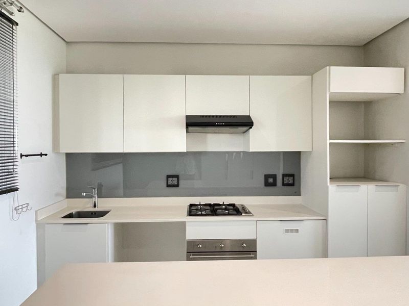 Modern Coastal Living | Stylish 2-Bedroom Apartment To Rent at Pebble Beach, Sibaya - Photo 5