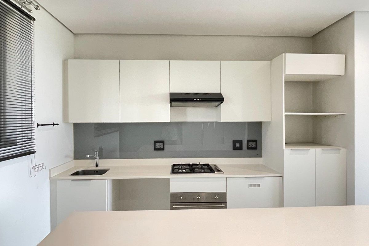 Modern Coastal Living | Stylish 2-Bedroom Apartment To Rent at Pebble Beach, Sibaya - Photo 5