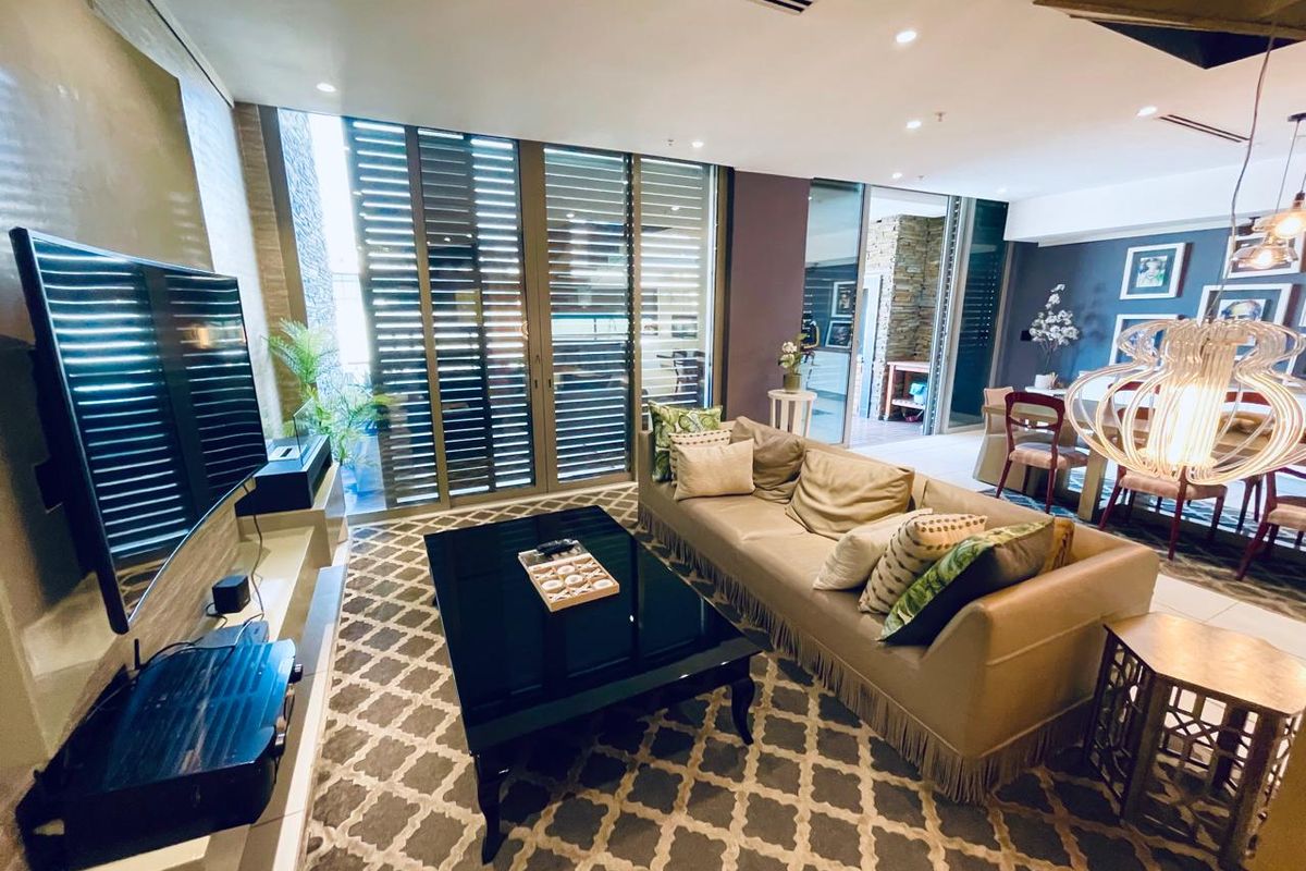 2 Bed Furnished Penthouse on Sandown - Photo 5