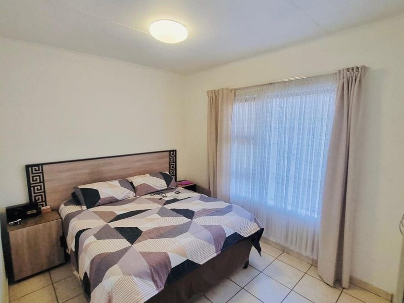 2 bedroom home for sale in parkrand - Photo 8