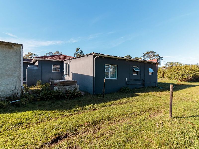 1.5 ha Smallholding – Prime Investment Opportunity on the Outskirts of Port Elizabeth - Photo 3