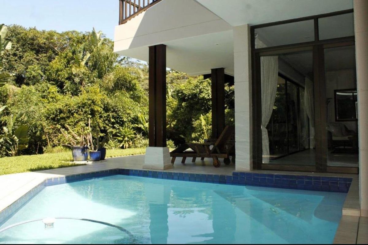 Stylish 3-bed freestanding home in Zimbali with private pool for sale. - Photo 2
