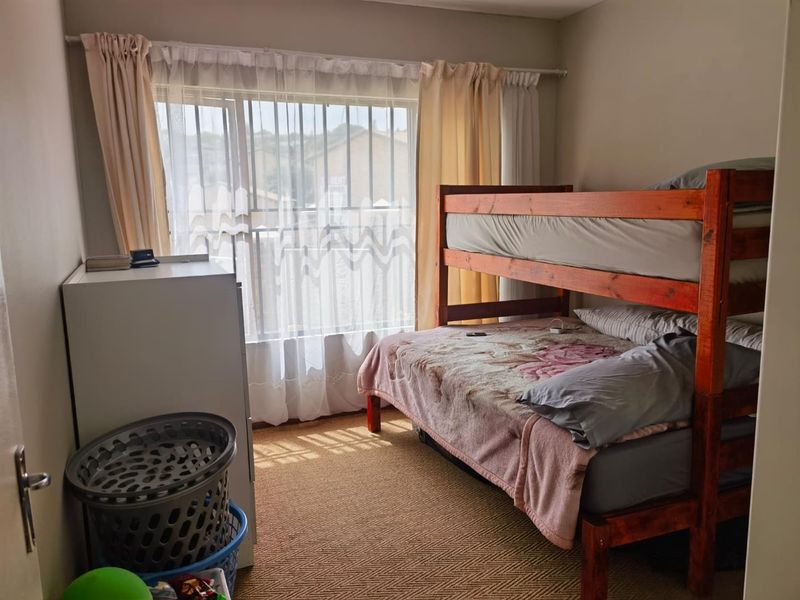 Charming 2-Bedroom with Patio in Prime Location!" - Photo 10