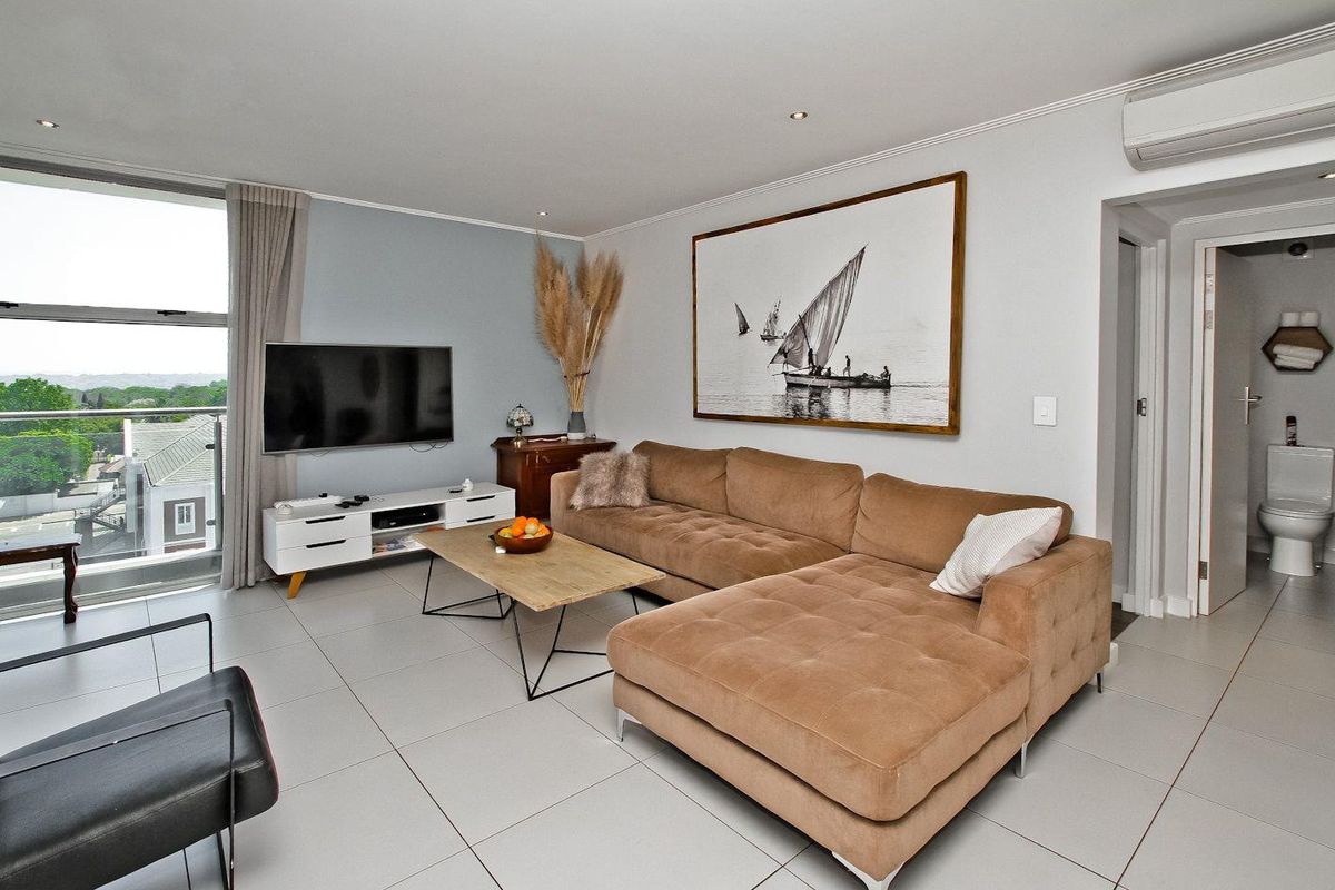 MAGNIFICENT SEMI FURNISHED 2 BED APARTMENT IN ROSEBANK - Photo 5