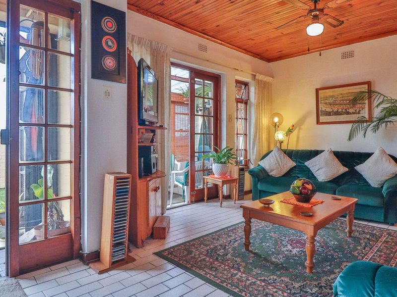 Dual Living at an Affordable Price - Bring the Whole Family - Photo 8