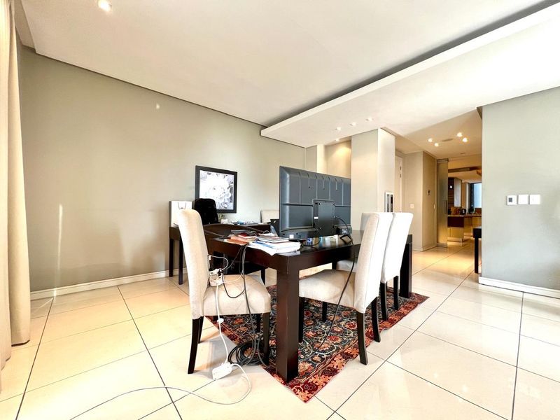 LUXURIOUS TWO BED APARTMENT IN THE EXCLUSIVE THE REGENT FOR RENTAL - Photo 3