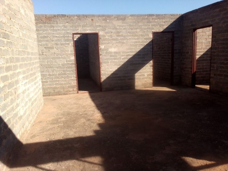 Unfinished 4 bedrooms house for sale in Itsoseng,Pretoria - Photo 3
