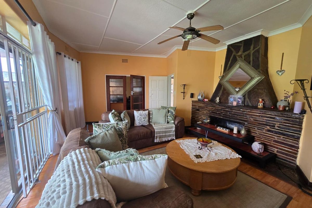 Florentia, Alberton-home with flat - Photo 4