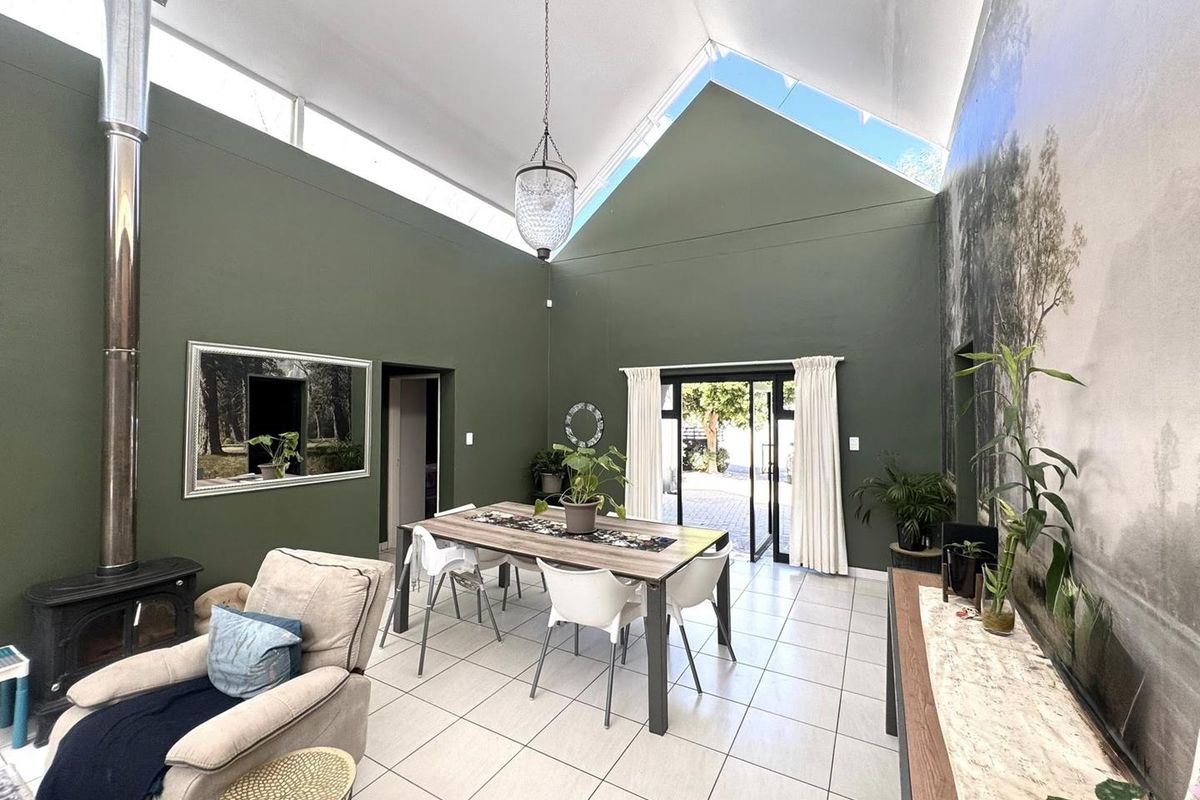 Beautiful 3 Bedroom House for sale in Elisenheim - Photo 4