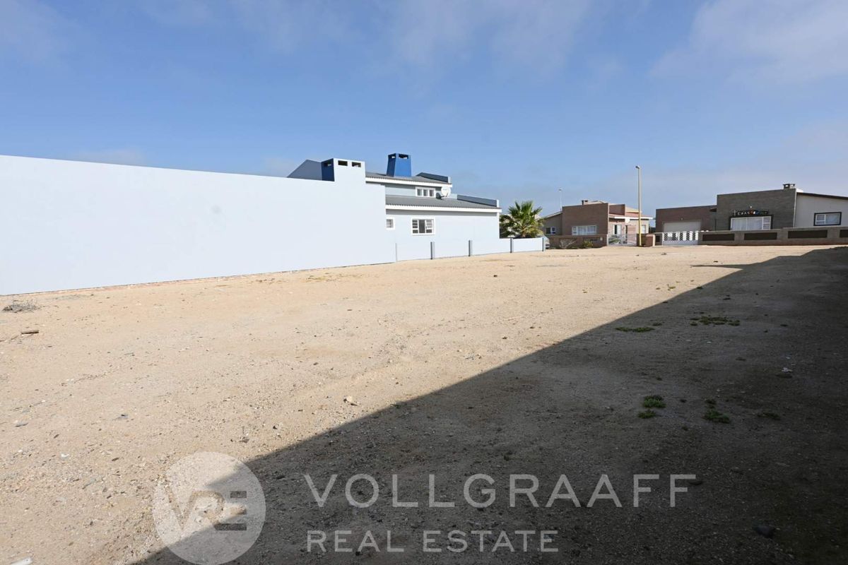 Vacant Residential Plot for Sale in Henties Bay - Photo 5