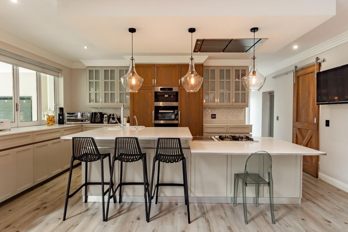 5 Bedroom House for Sale in Steyn City - Photo 3