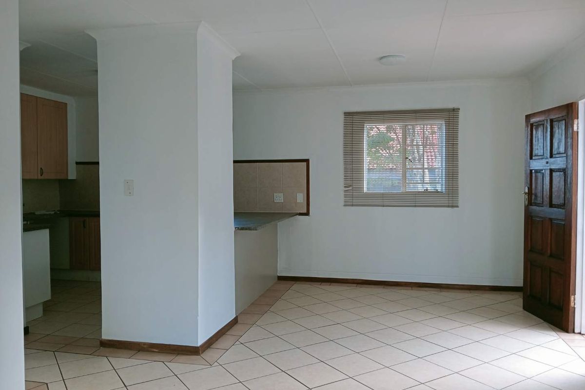 Spacious Top Corner Unit For Sale - Photo 5