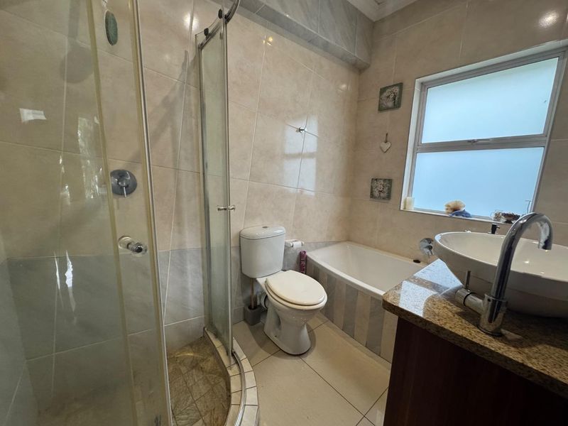 Property For Sale in Leisure Bay Estate - Photo 7