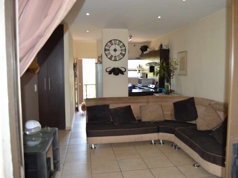 Beautiful townhouse in Mulbarton - Photo 3