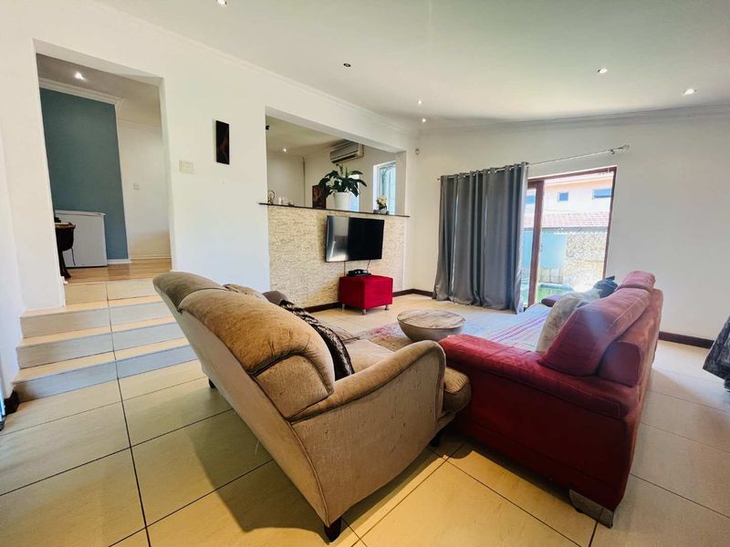 Hendra - A family home in Broadway ready for a little Love - Photo 6