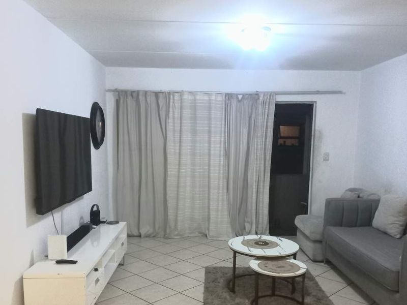 Spacious apartment - Photo 6