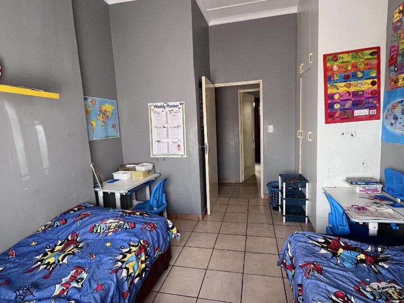 5 BEDROOM HOME IN DORADO PARK FOR SALE | N$2,100,000 - Photo 10